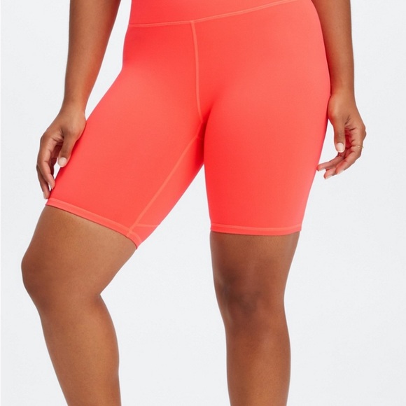 Fabletics Define Powerhold high waisted shorts - Picture 1 of 3
